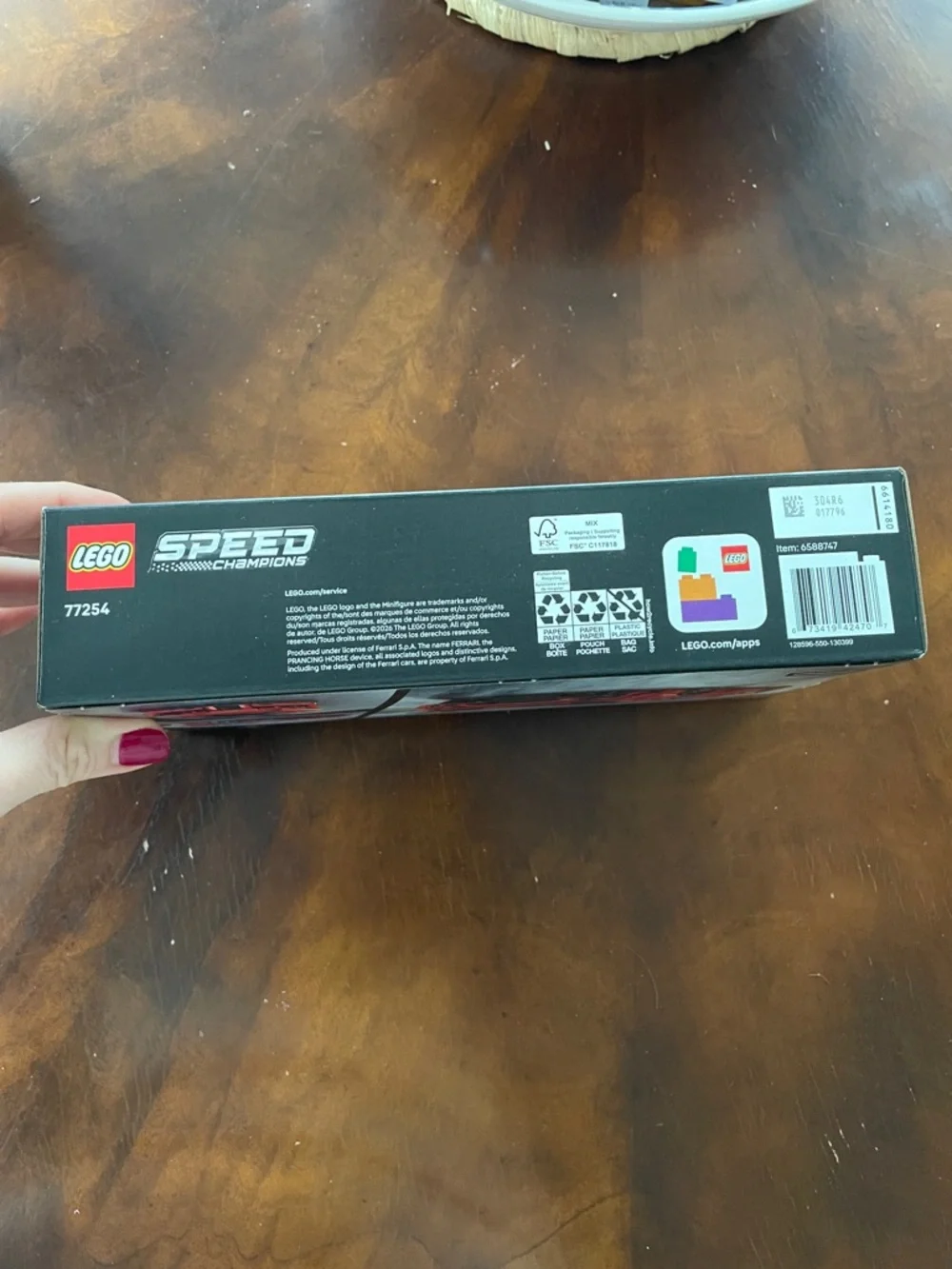 LEGO Speed Champions Ferrari SF90 XX Stradale in Red and Black